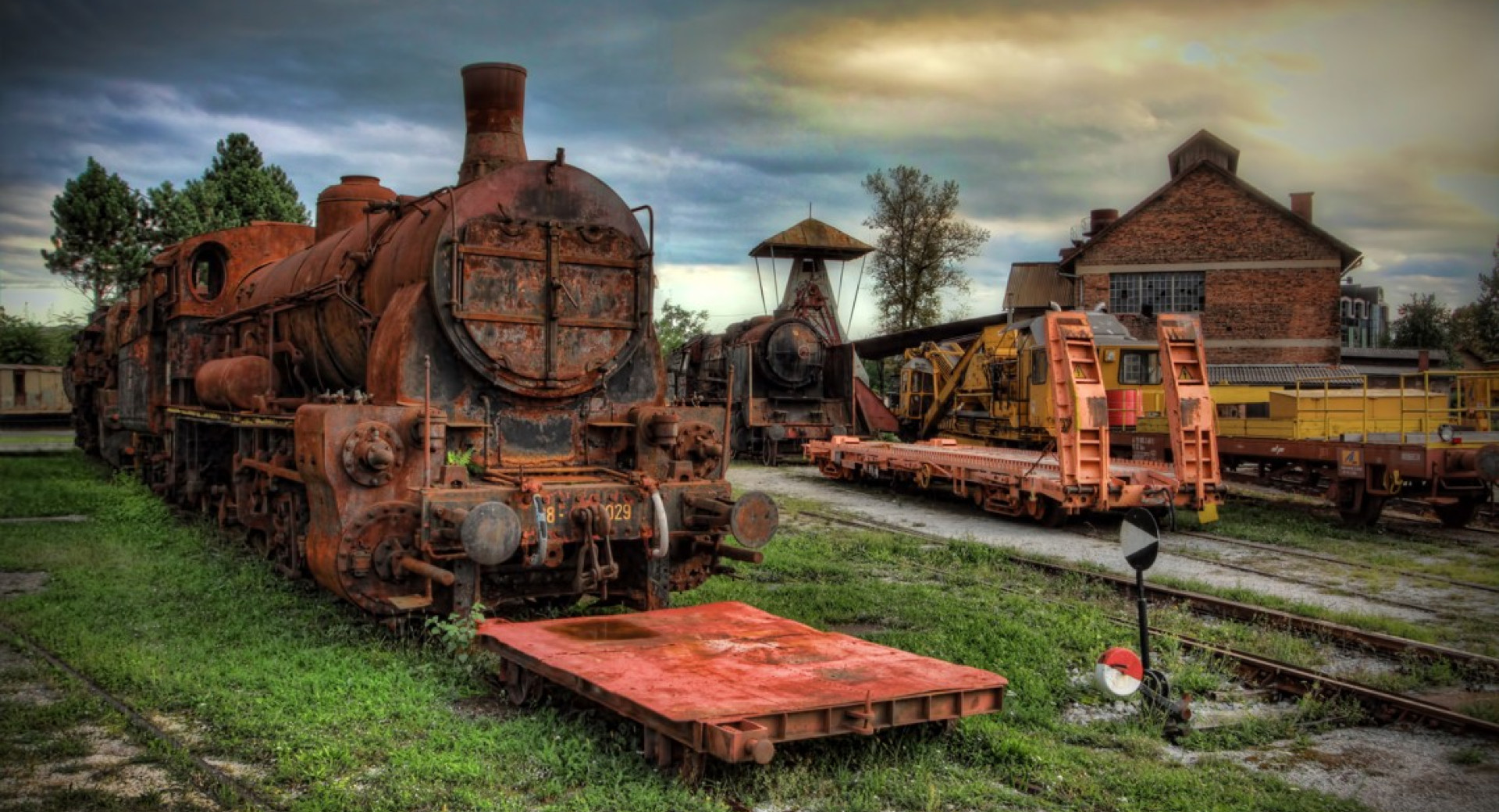 Stare lokomotie v Železniškem muzeju.