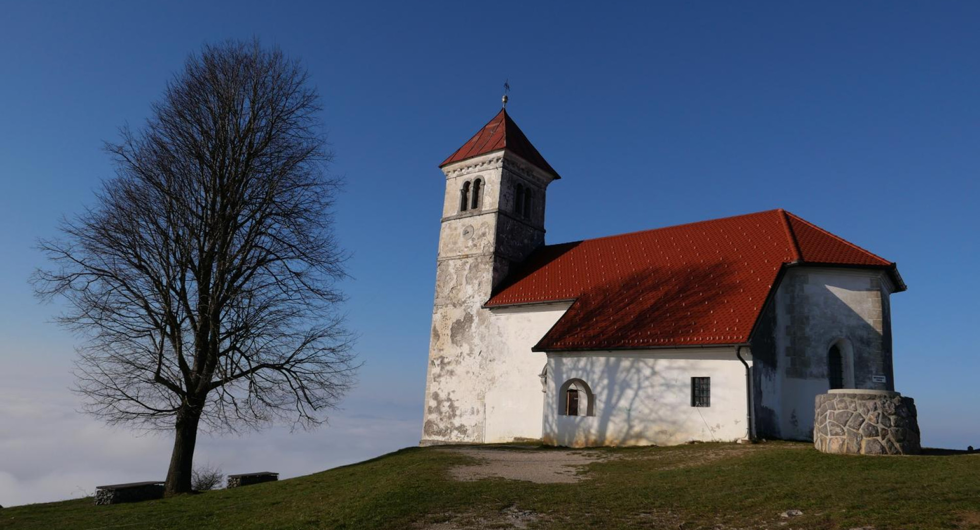 Cerkev sv. Ane nad Ljubljanskim barjem