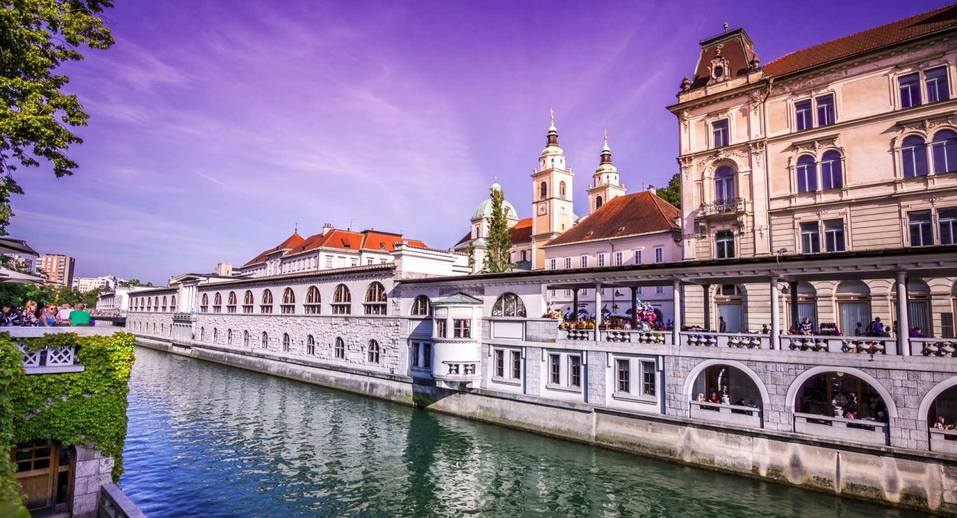 Ljubljanica in Plečnikove pokrite tržnice