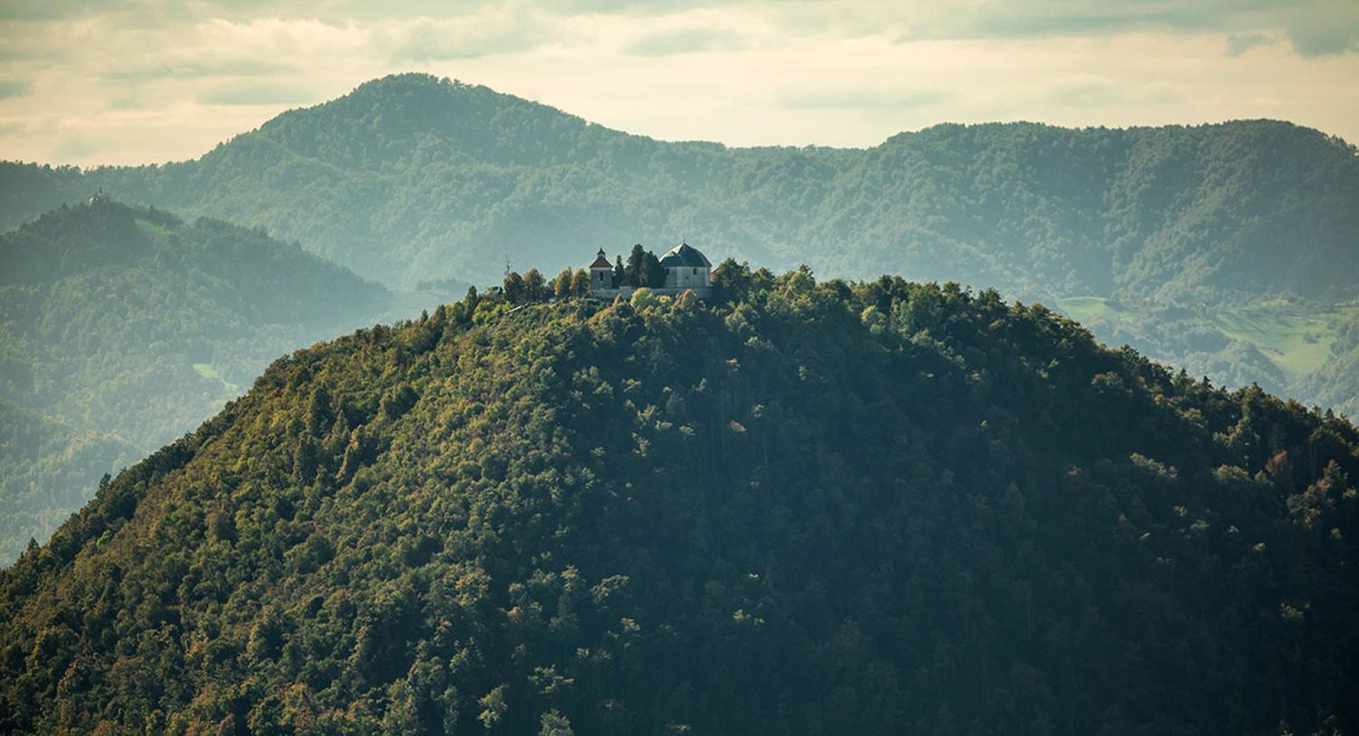Panoramska slika Šmarne gore.