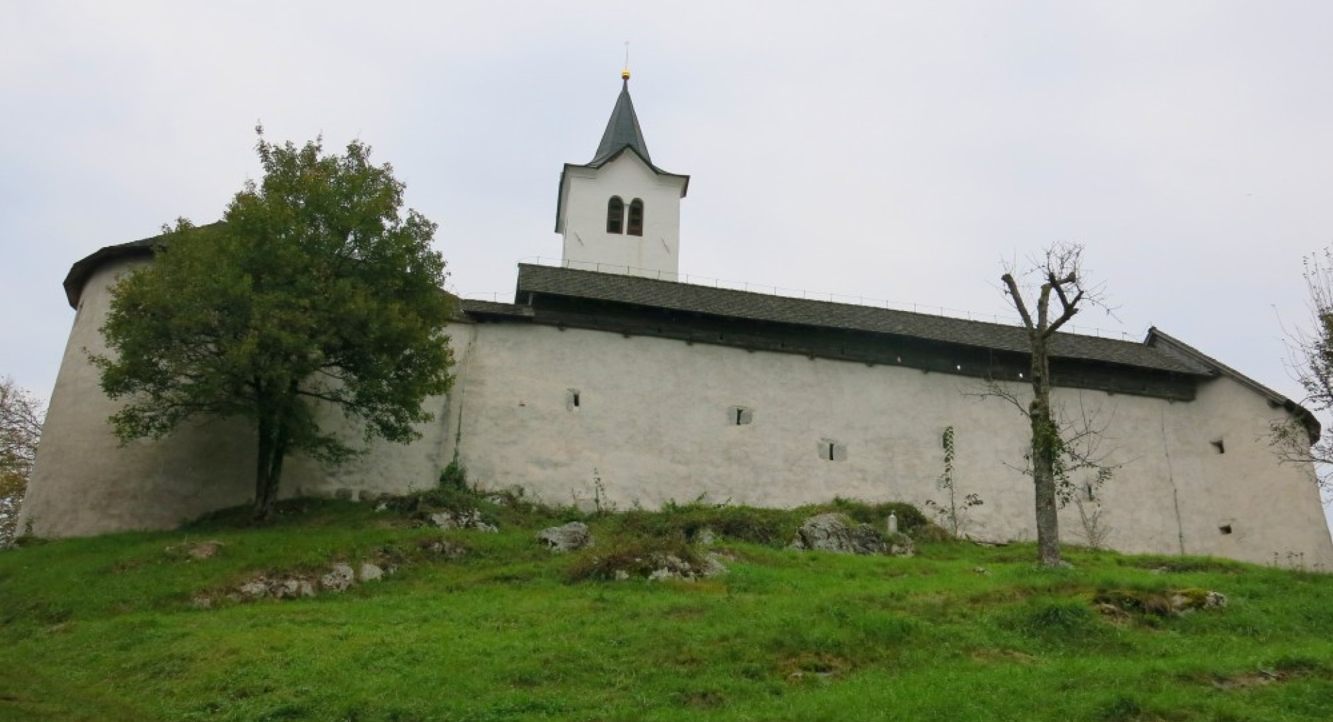 Tabor Cerovo zunanjost.