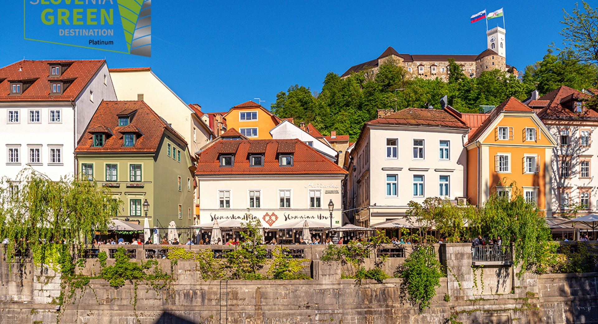 Stavbe na nabrežju Ljubljanice v starem jedru Ljubljane