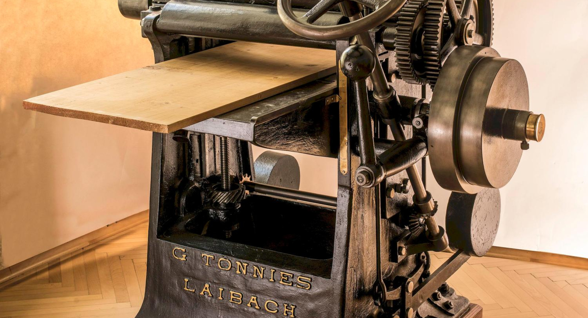 Skobeljni stroj v tehničnem muzeju.