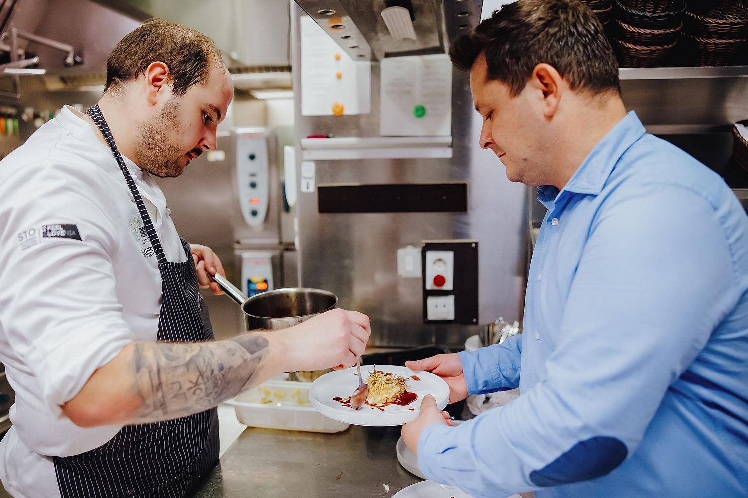 Ljubljana Soul Chefs in ustvarjanje Sebastjana Elbla (levo) pod taktirko Luka Jezerška
