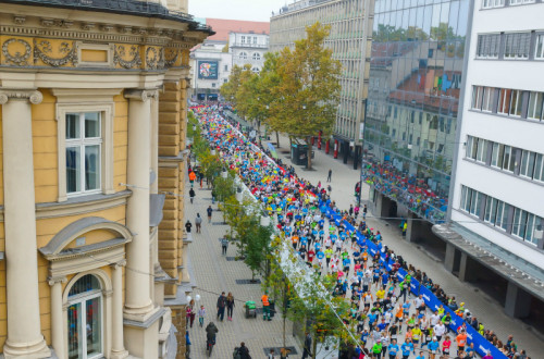 Maraton na ulicah v Ljubljani.