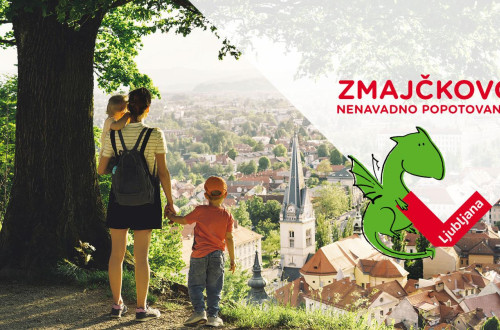 Zmajčkovo nenavadno popotovanje – doživetje Turizma Ljubljana; na fotografiji ženska z majhnima otrokoma nad Ljubljano, ob strani ilustracija zmajčka