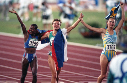 Tri atletinje