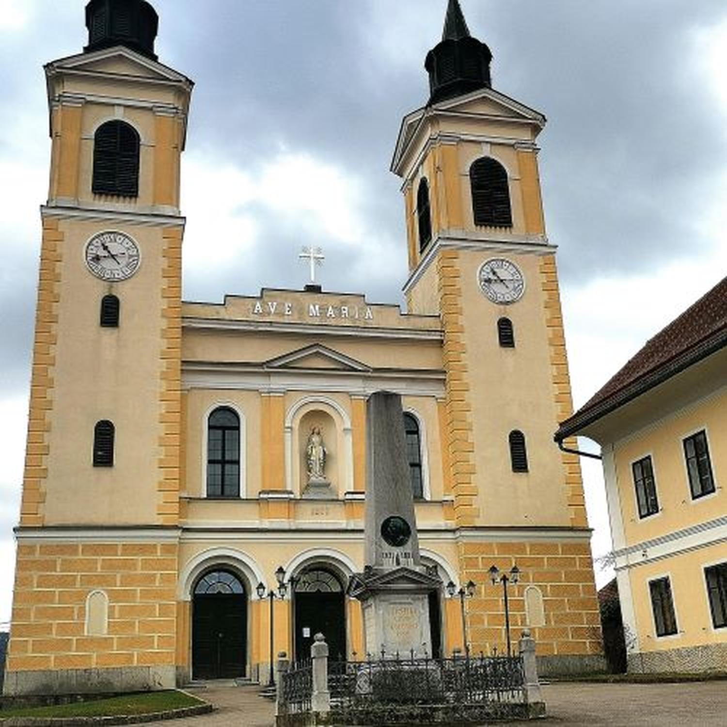 Cerkev v Velikih Laščah