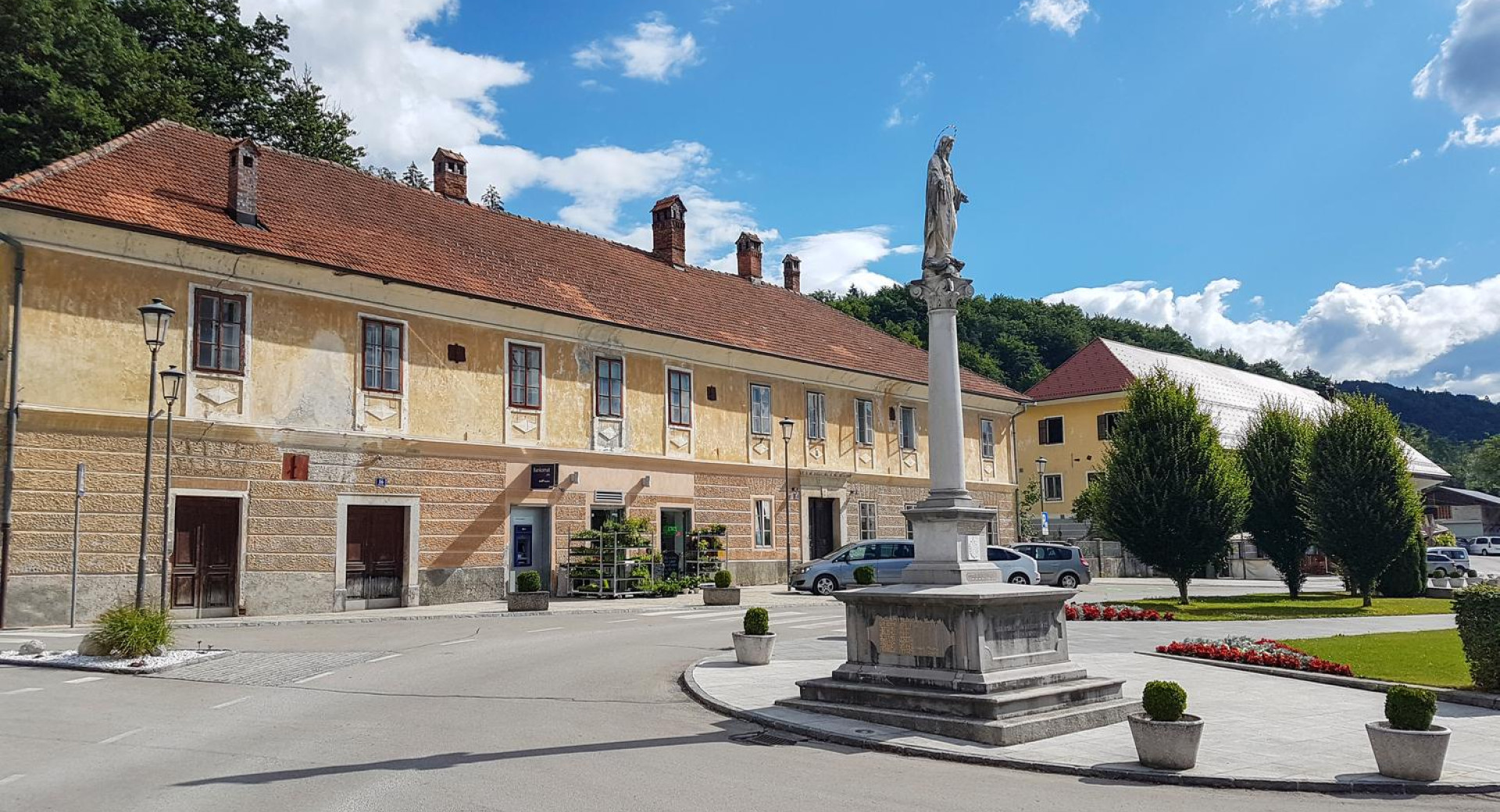 Znamenje Brezmadežne Marije v Lukovici