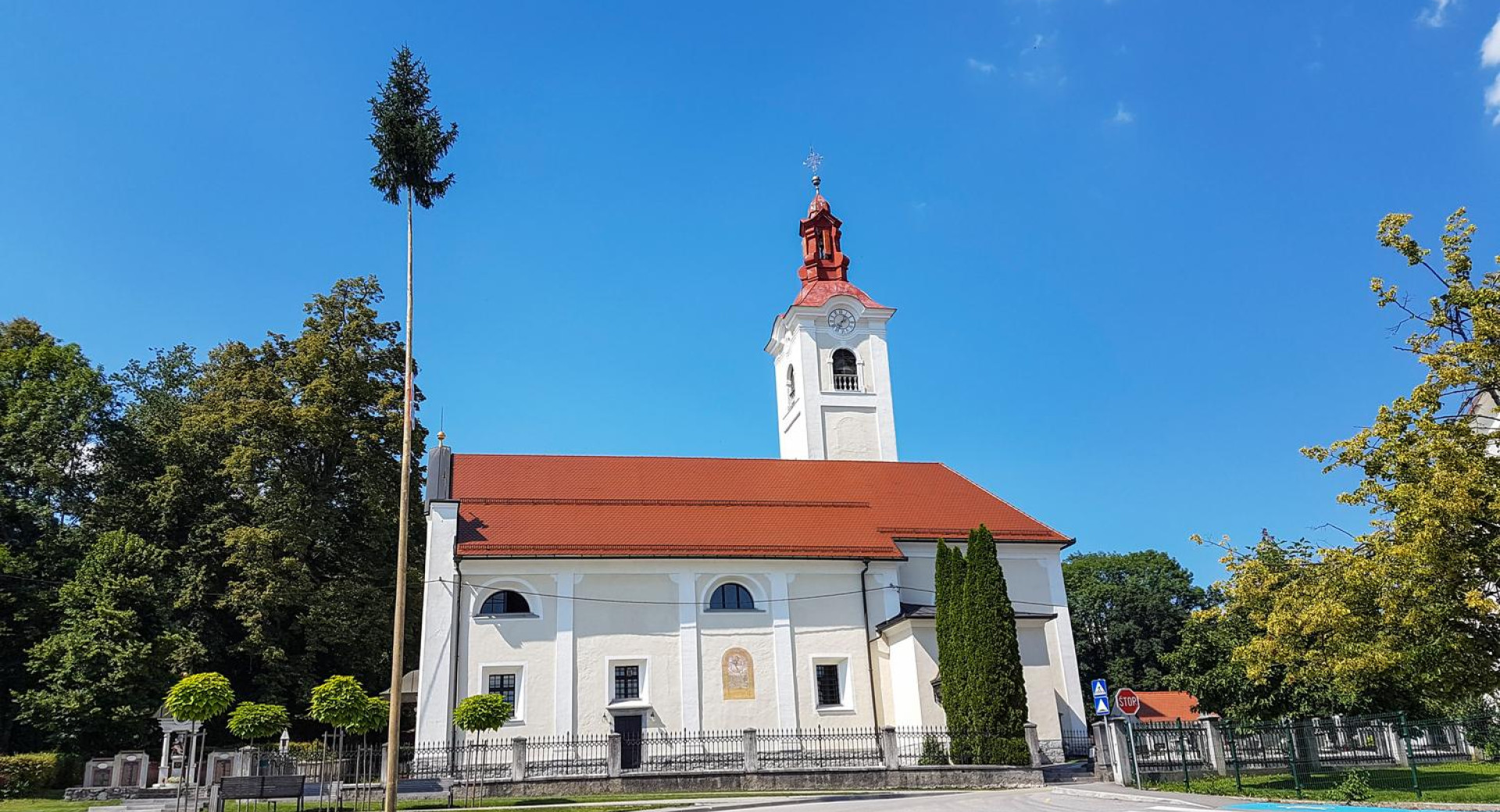 Župnijska cerkev Marije Vnebovzete, Lukovica