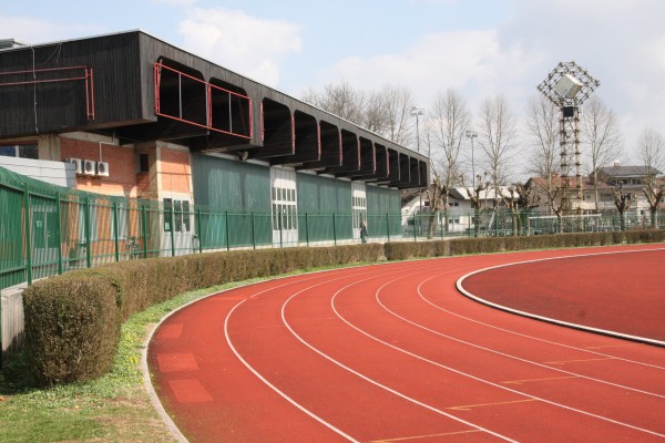 tek kodeljevo 1