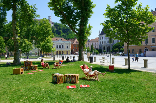 Ljubljana became the UNESCO City of literature knjiznica pod krosnjami2