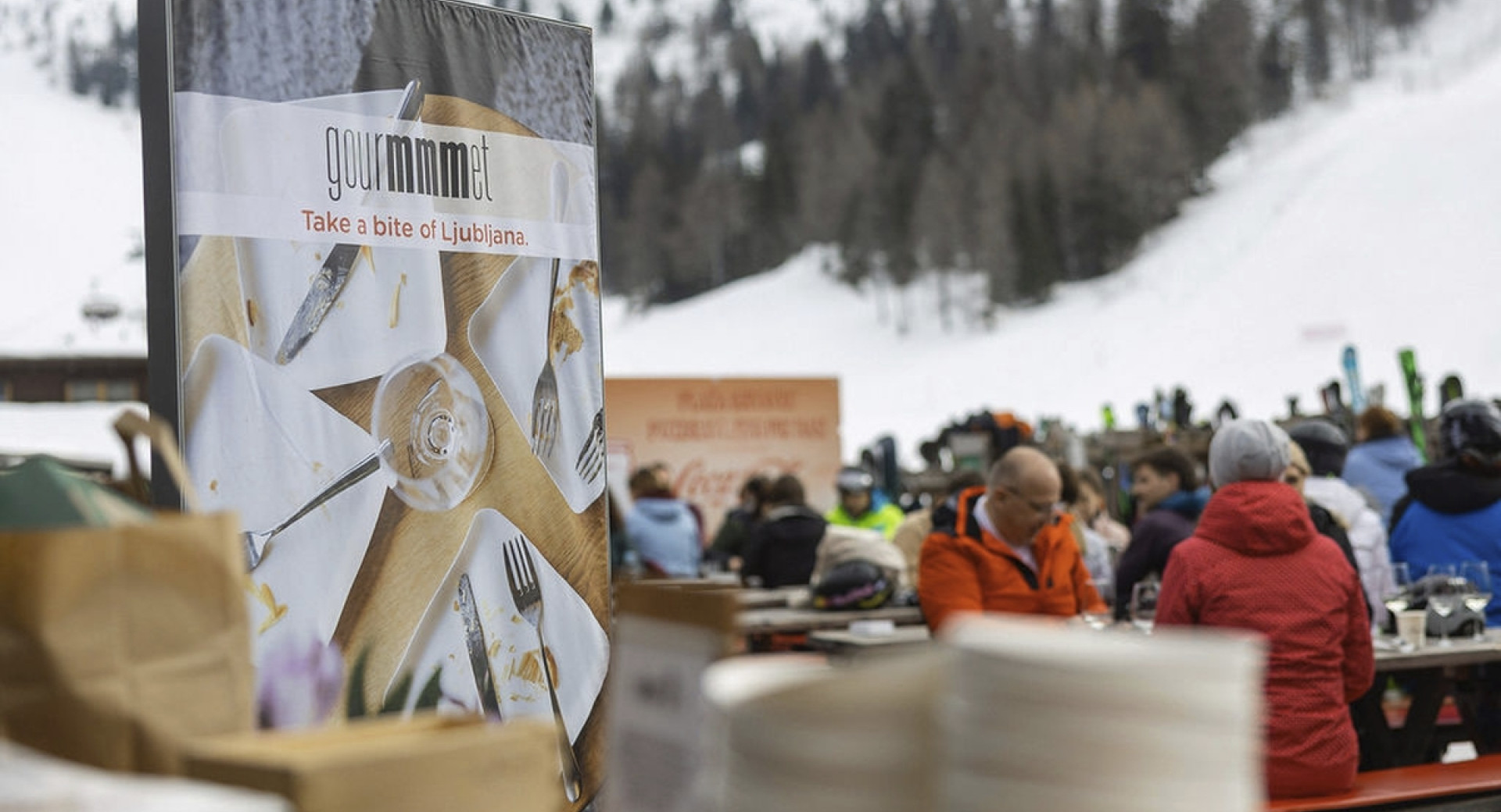 Kulinarična prireditev na prostem.