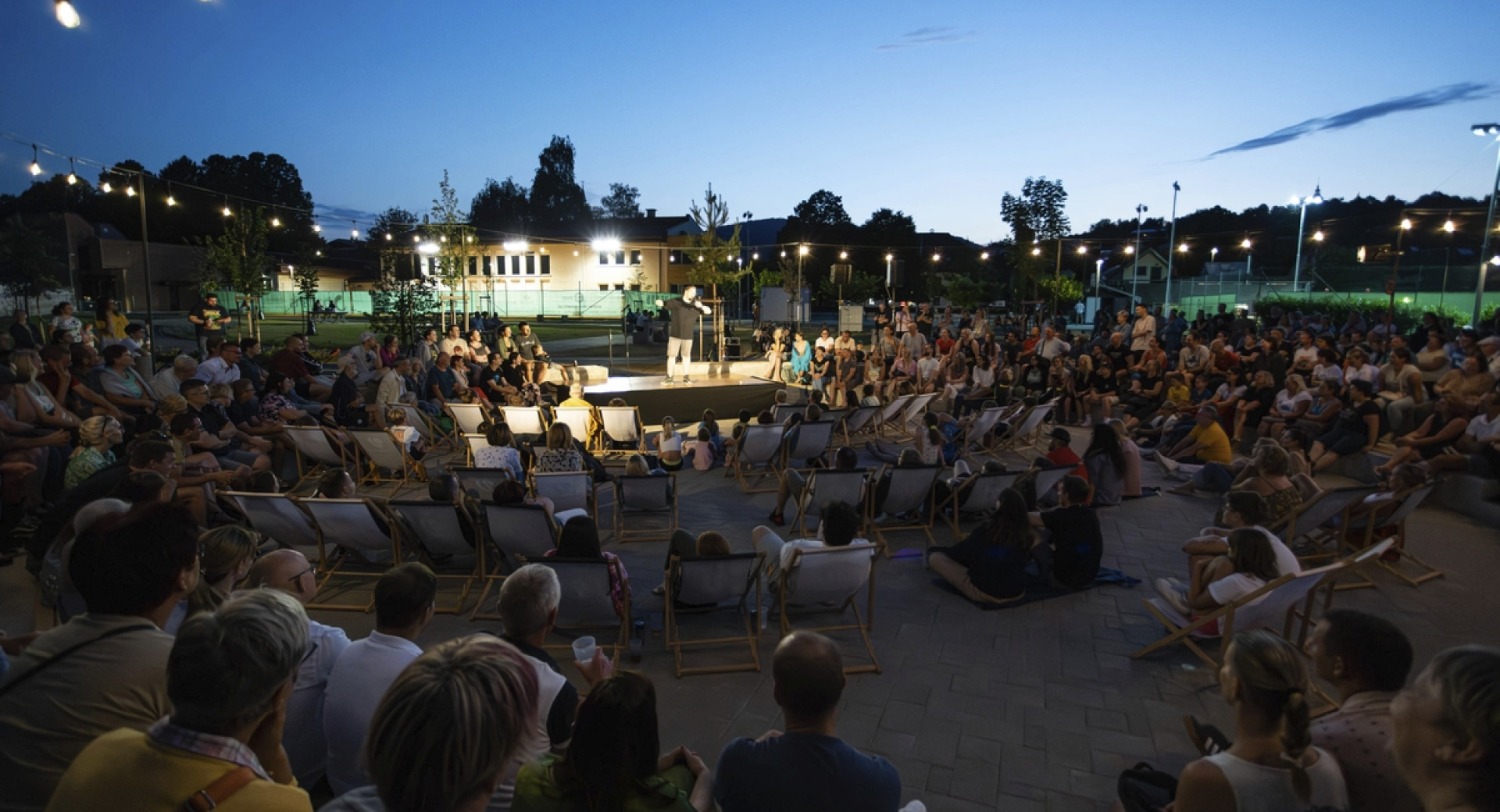 Večerni koncert na prostem.