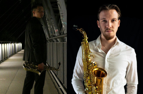 Kolaz dveh portretnih fotografij glasbenikov s saksofoni.