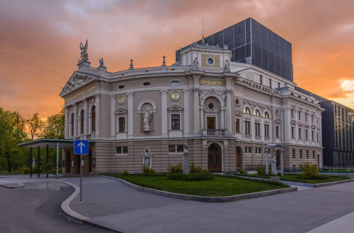 Opera 2017 Janez Zalaznik