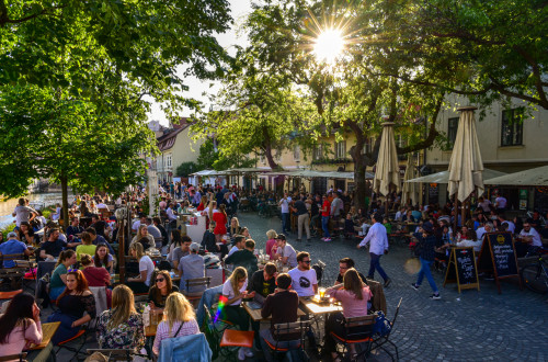 Petkovskovo nabrezje ljudje 2019 Andrej Tarfila2