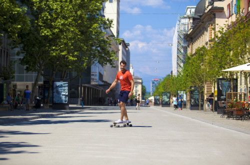 slovenska street nea culpa