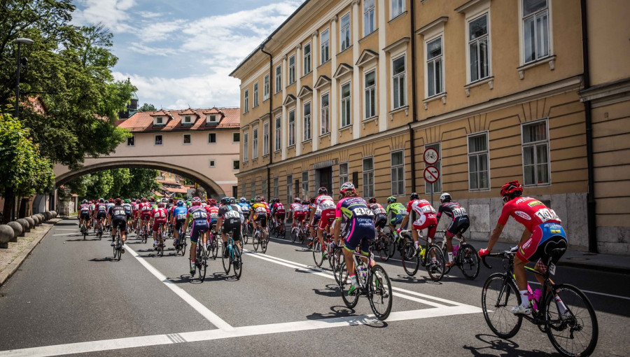 Kolesarska dirka po Sloveniji Foto Vid Ponikvar Sportida