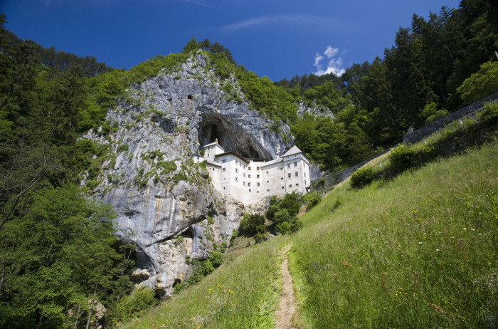 Predjama Castle miha Krivi