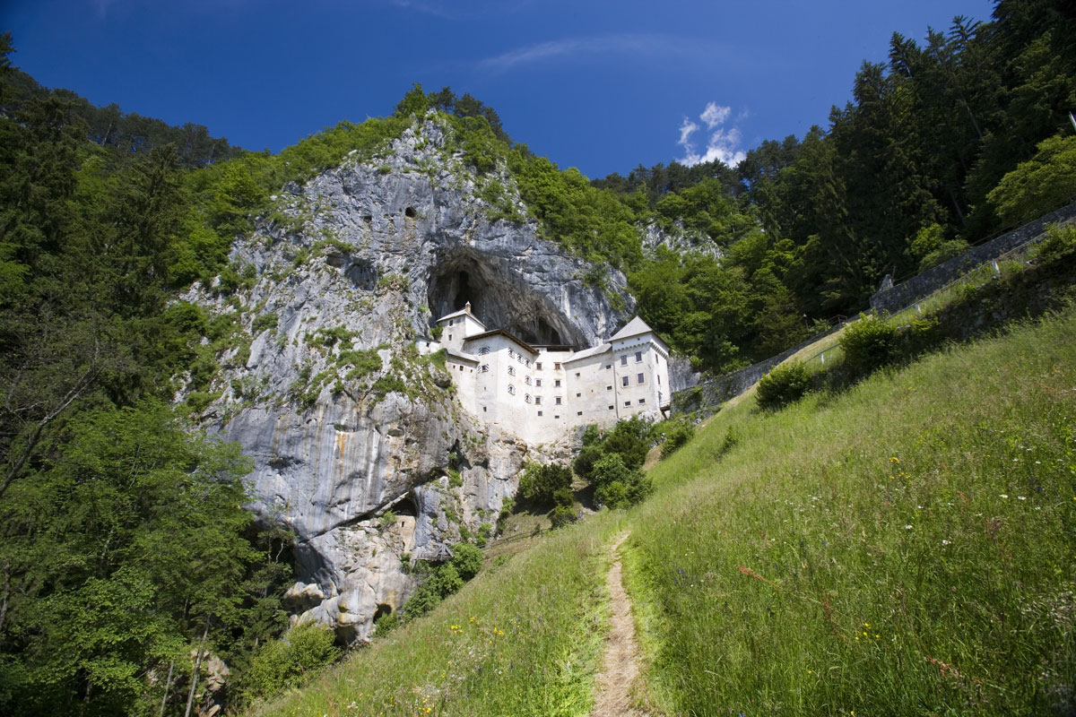 Predjama Castle miha Krivi