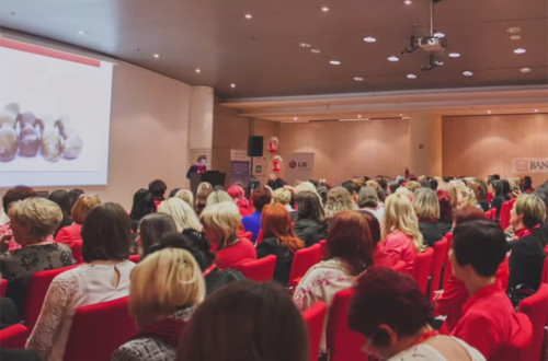 Udeleženke srečanja 500 podjetnic.
