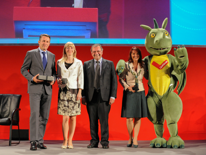 Sprejem gostov z zmajem Ljubotam in direktorico Turizma Ljubljana.