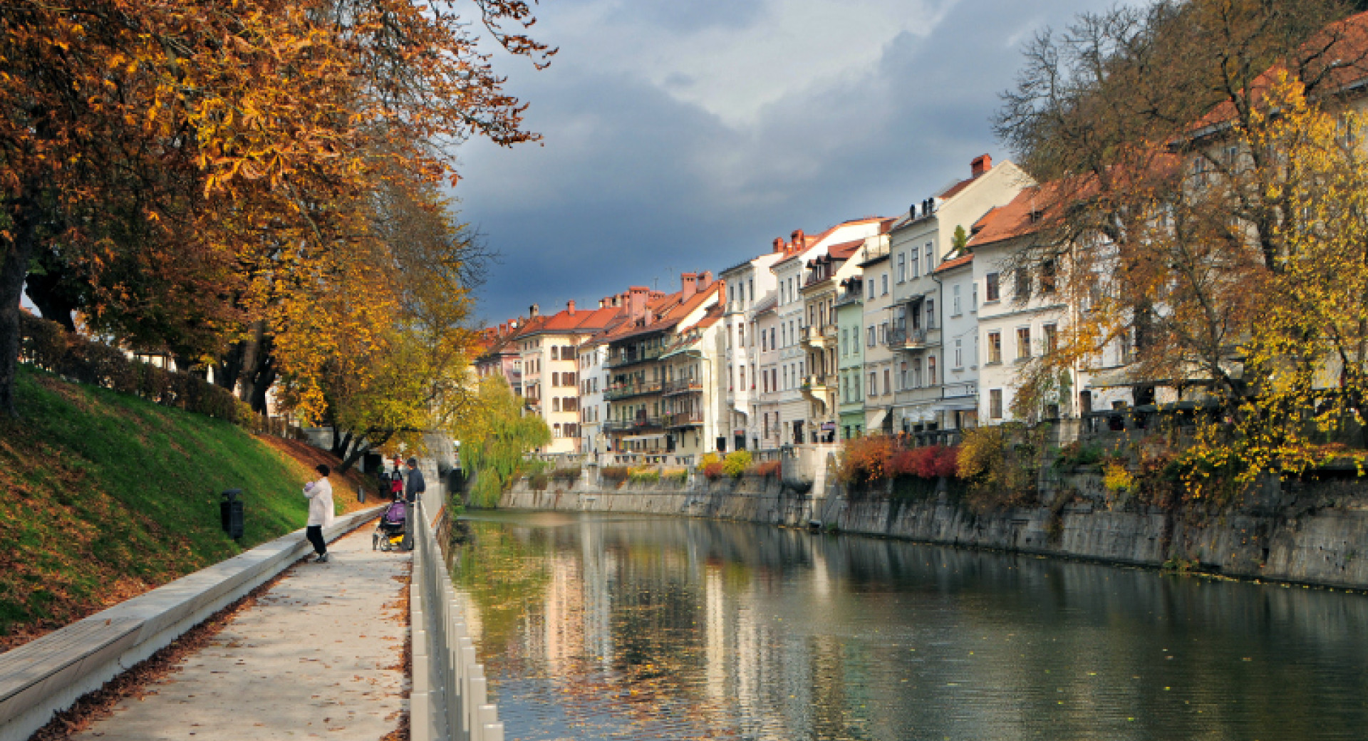 Ljubljanica jeseni.