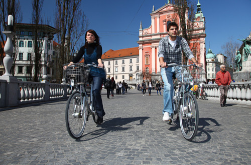 Evropski teden mobilnosti in dan brez avtomobila – to nedeljo, 22. septembra, na odkrivanje Ljubljane peš ali s kolesom
