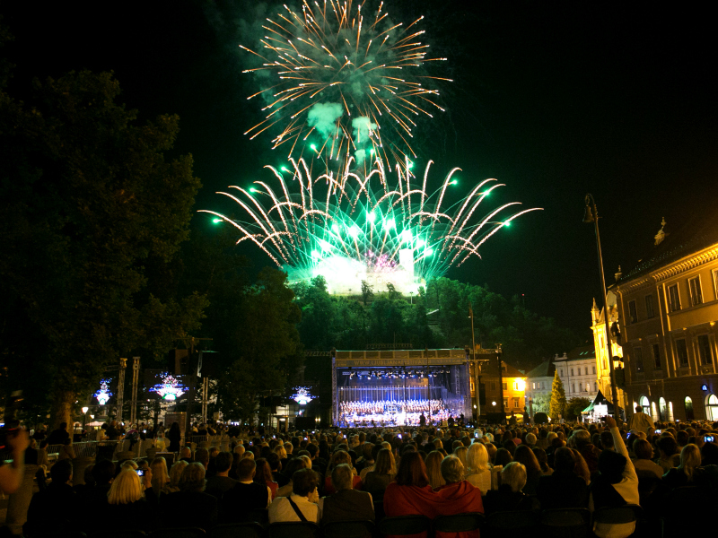 Festival na Kongresnem trgu.