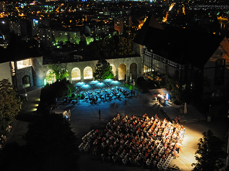 Čestitke Ljubljanskemu gradu za milijontega obiskovalca