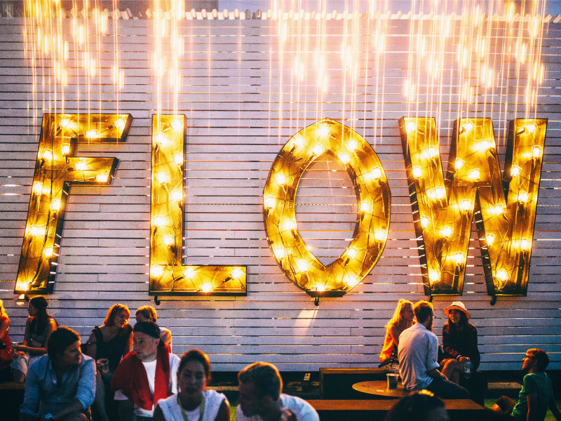 Slogan festivala.