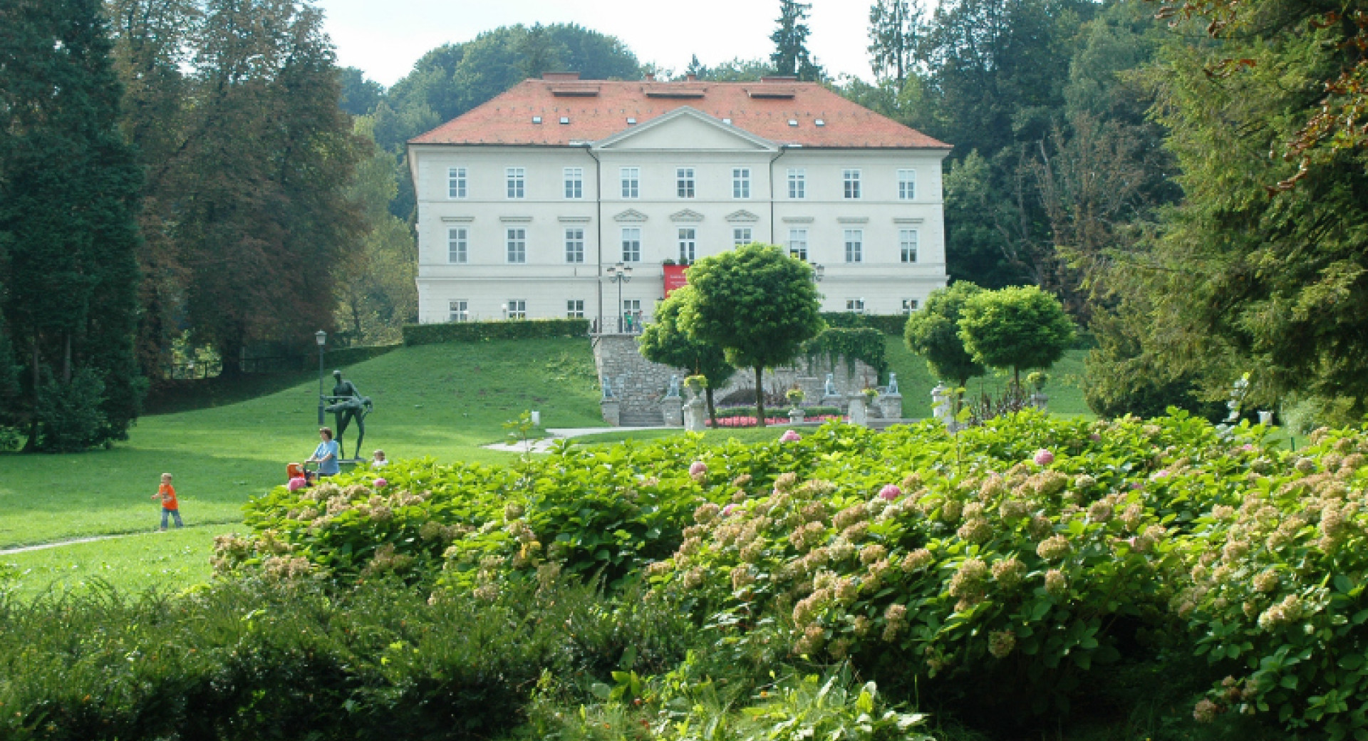 Ljubljana v družbi testnih evropskih destinacij začela aktivno vzpostavljati sistem trajnostnega upravljanja destinacije