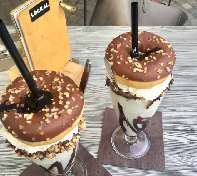 1 milkshake double