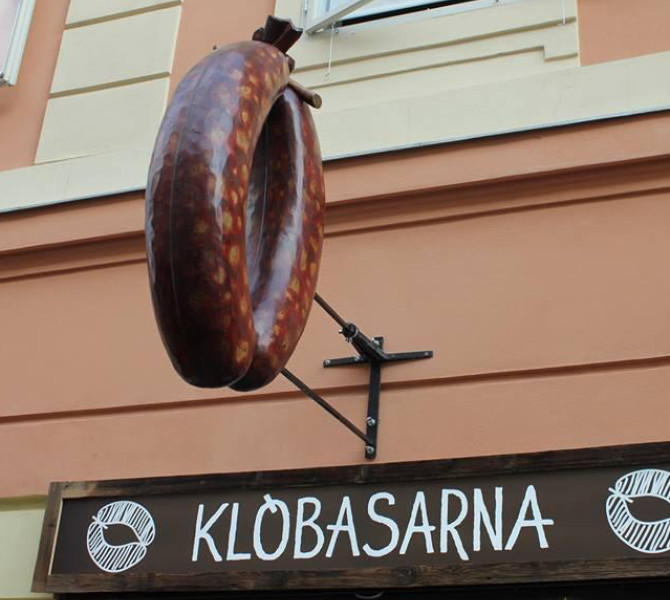 2 klobasarna