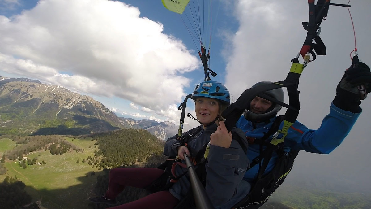 paragliding1.jpg