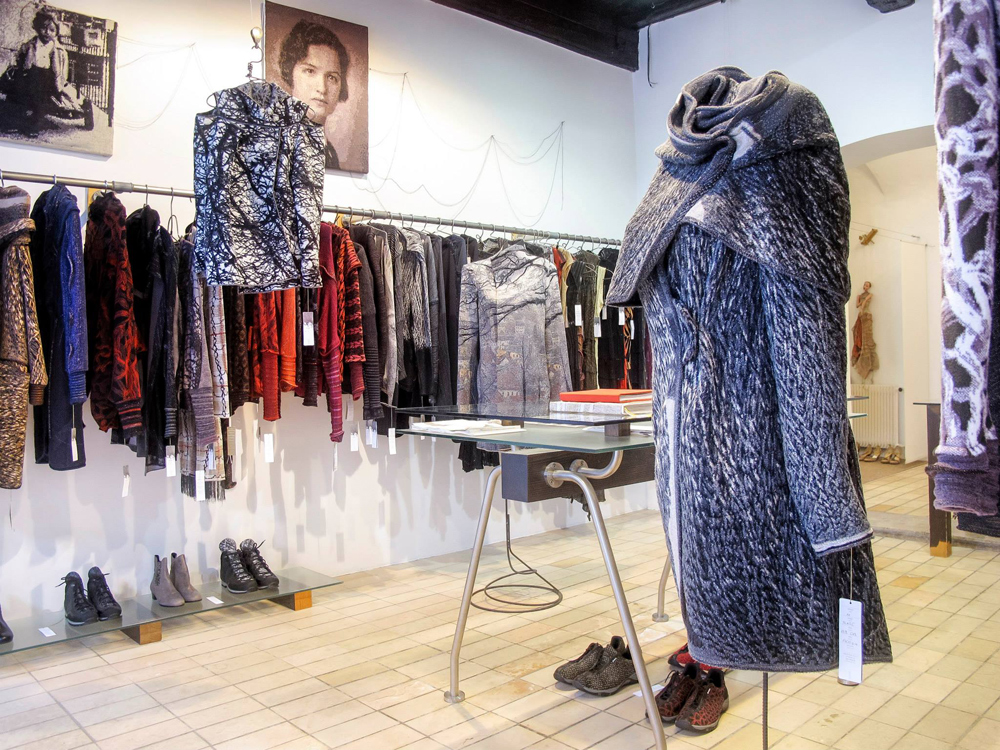 shopping3 (3).jpg