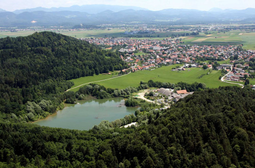 Panorama občine Mengeš.