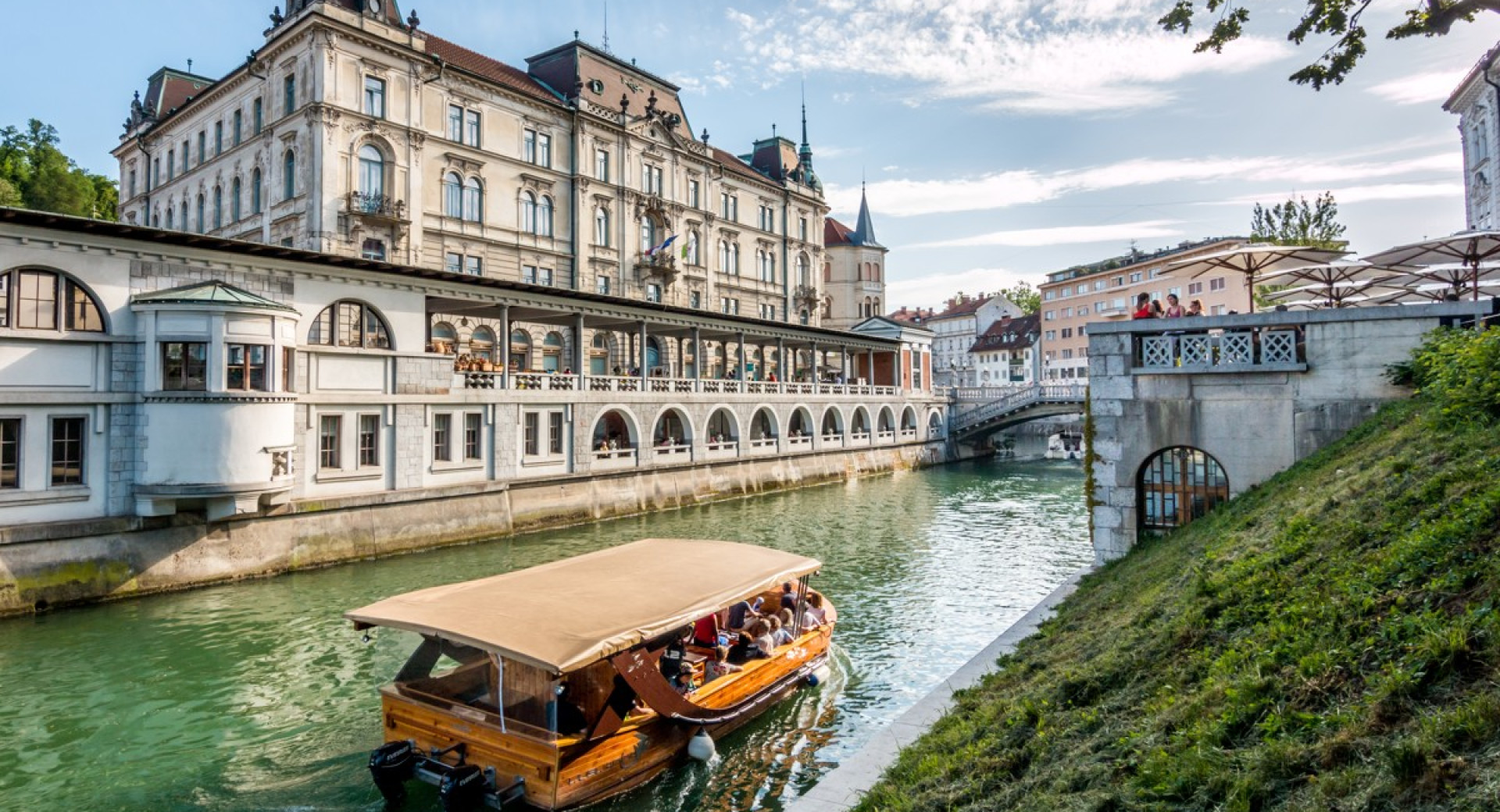 Ladjice na Ljubljanici 2016 Blaz Pogacnik 1