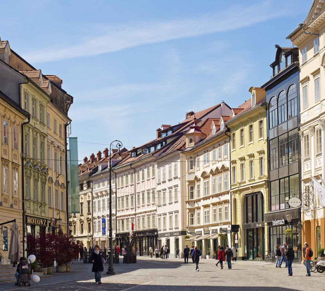 Hiše v starem mestnem jedru Ljubljane.