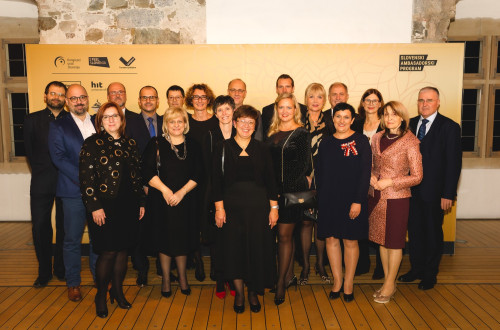 Fotografija prvih ljubljanskih kongresnih ambaadork in ambasadorjev 2019.