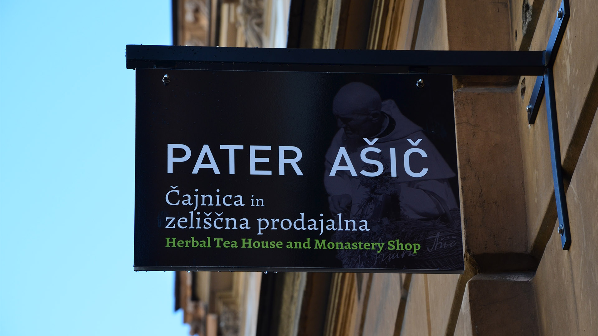 Herbal Tea House and Monastery Shop „Pater Ašič“ » Visit Ljubljana