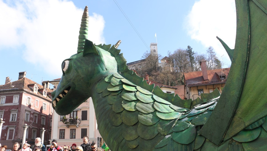 dragon carnival 1