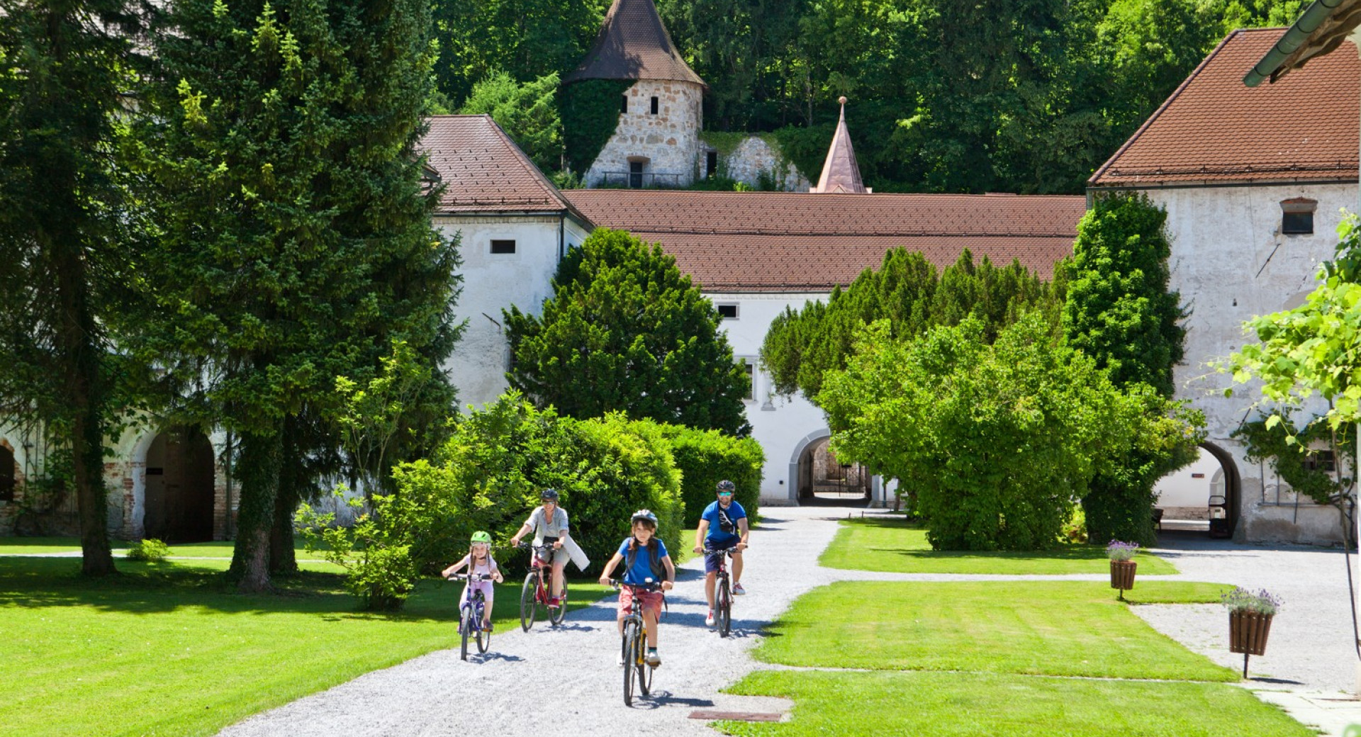 ljubljansko barje grad bistra jost gantar