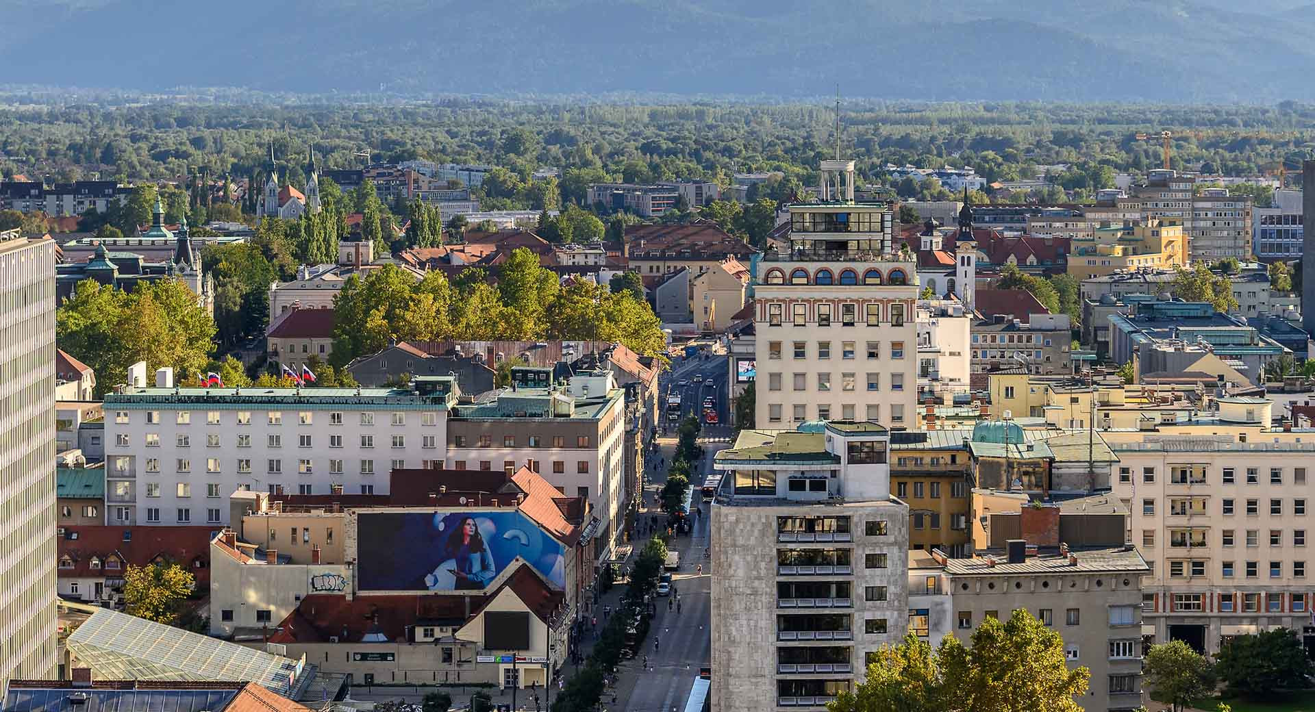 neboticnik andrej tarfila