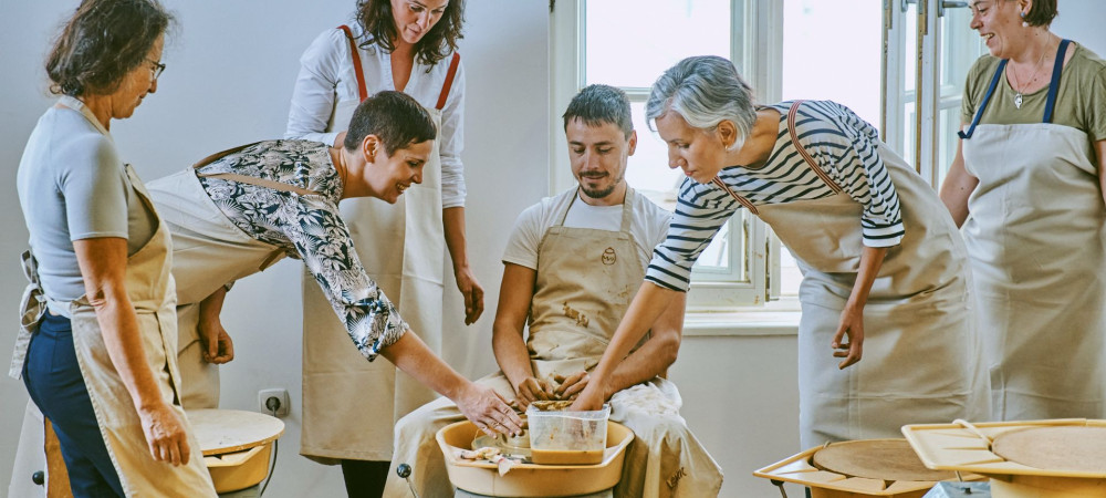 Clay workshop with four participants.