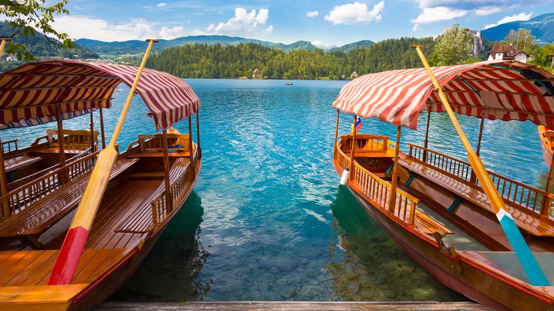 pletna bled castle shutterstock2